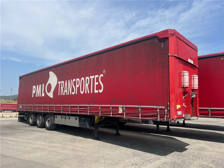 SCHMITZ CARGOBULL SCB-S3T TETO ELEVAR - Tenta puspiekabe: foto 1 SCHMITZ CARGOBULL SCB-S3T TETO ELEVAR - Tenta puspiekabe: foto 1