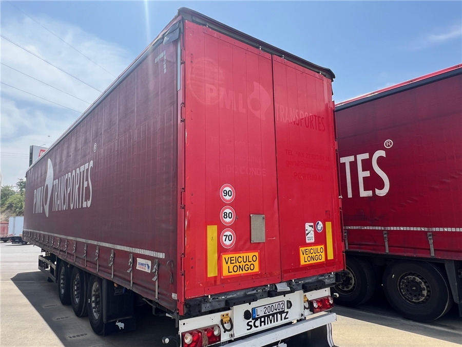 SCHMITZ CARGOBULL SCB-S3T TETO ELEVAR - Tenta puspiekabe: foto 3 SCHMITZ CARGOBULL SCB-S3T TETO ELEVAR - Tenta puspiekabe: foto 3
