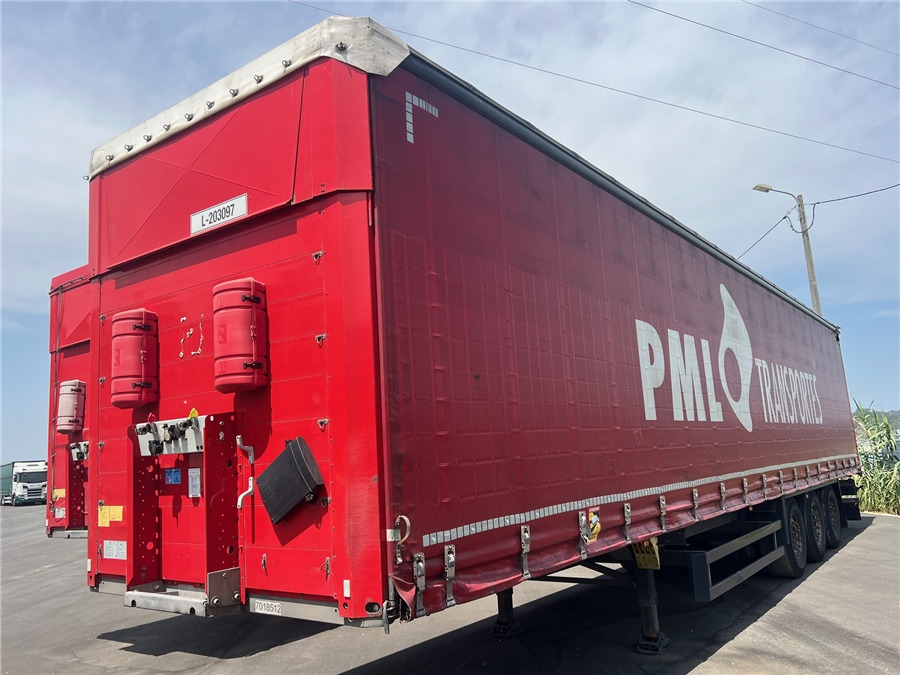 SCHMITZ CARGOBULL SCB-S3T TETO ELEVAR - Tenta puspiekabe: foto 1 SCHMITZ CARGOBULL SCB-S3T TETO ELEVAR - Tenta puspiekabe: foto 1