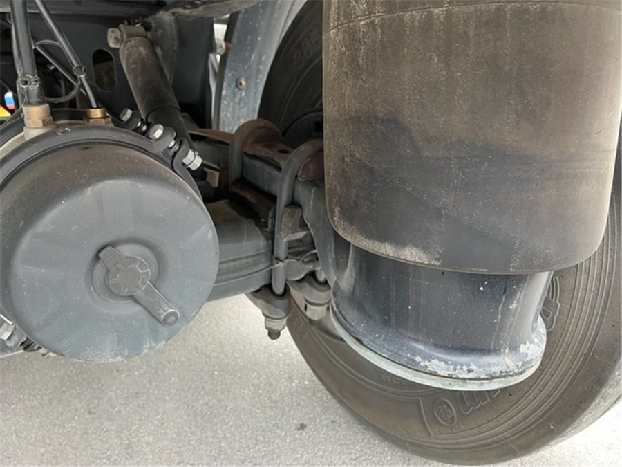 Puspiekabe pašizgāzējs Scorpion: foto 8 Puspiekabe pašizgāzējs Scorpion: foto 8