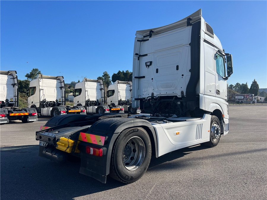 MERCEDES-BENZ 1845 / RETARDER - Vilcējs: foto 4 MERCEDES-BENZ 1845 / RETARDER - Vilcējs: foto 4