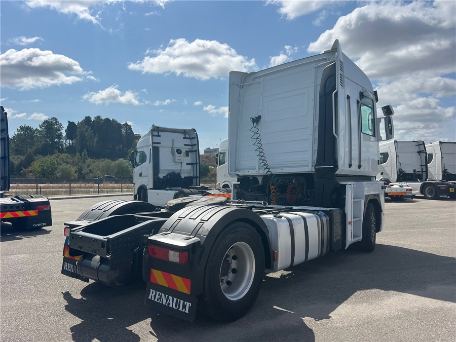 Renault AE 440 - Vilcējs: foto 4 Renault AE 440 - Vilcējs: foto 4