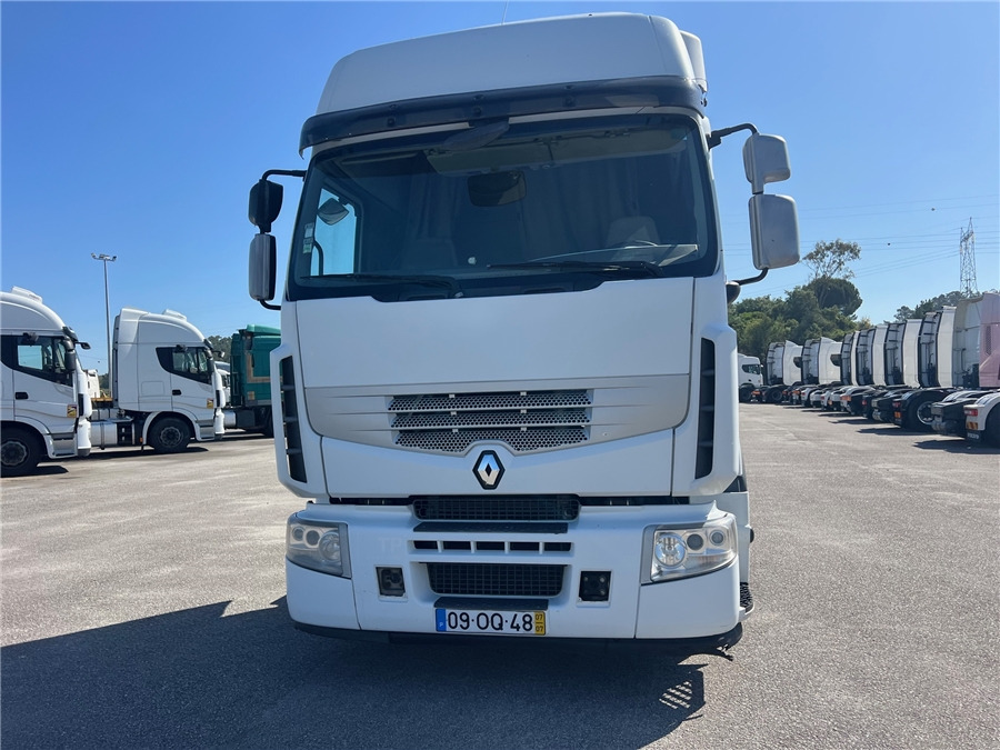 Renault PREMIUM - Vilcējs: foto 2 Renault PREMIUM - Vilcējs: foto 2