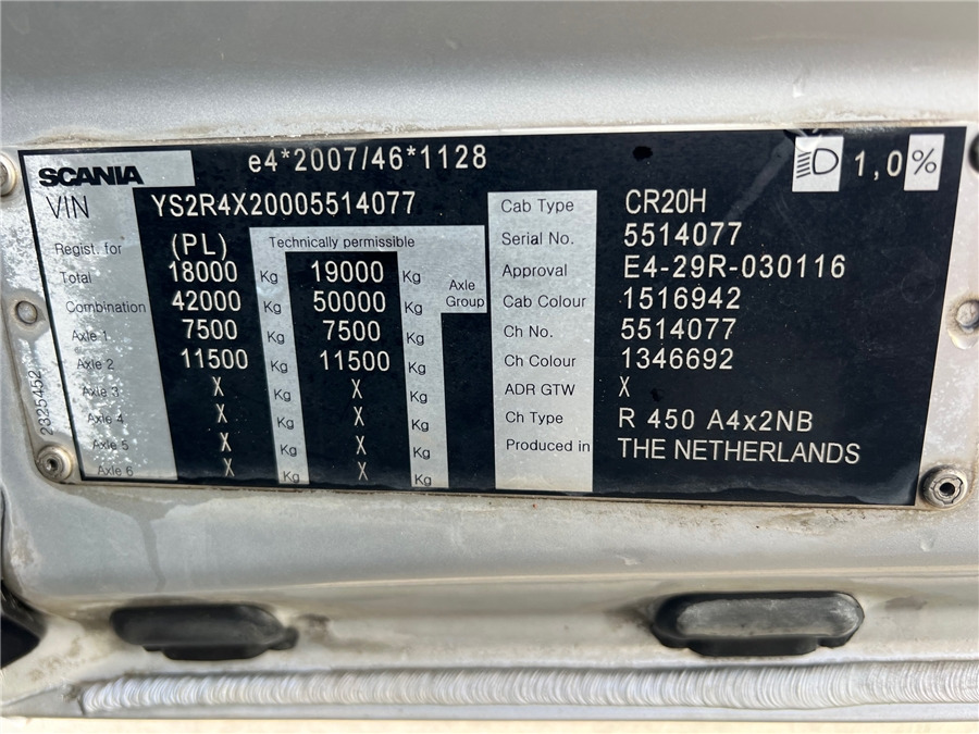 Vilcējs Scania R450: foto 18