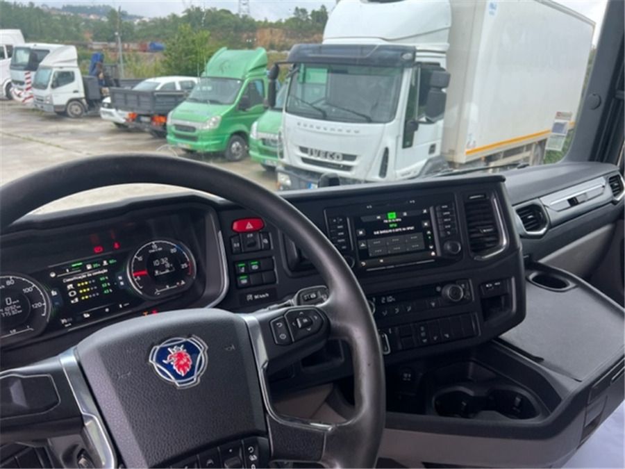 Vilcējs Scania R500: foto 7