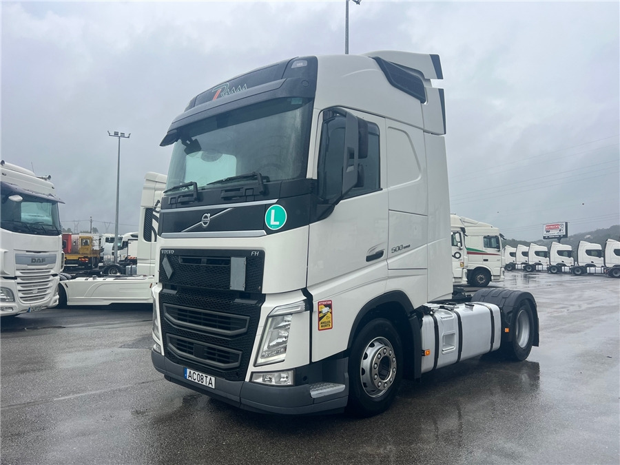 Volvo FH500 / RETARDER / IPARKCOOL - Vilcējs: foto 1 Volvo FH500 / RETARDER / IPARKCOOL - Vilcējs: foto 1