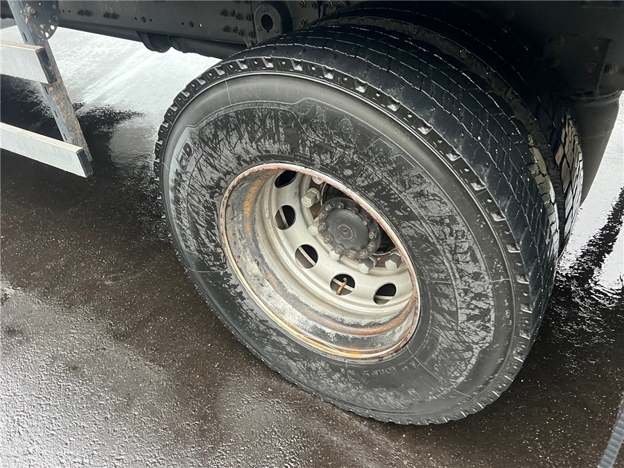 Kravas automašīna ar tentu Volvo FE 280: foto 15