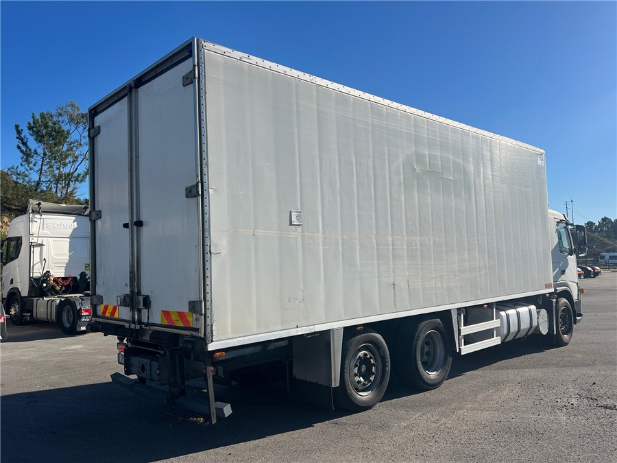 Volvo FM 9 - Kravas automašīna refrižerators: foto 4 Volvo FM 9 - Kravas automašīna refrižerators: foto 4