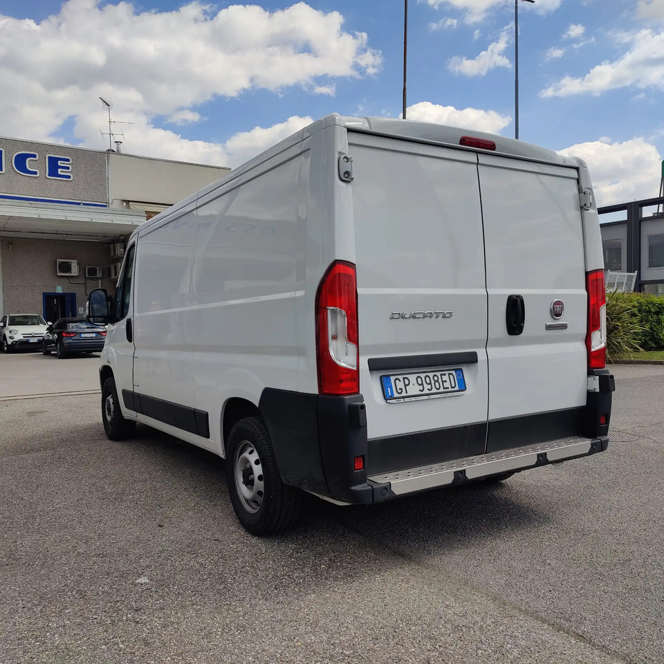 FIAT DUCATO L1H1 140 - Kravas mikroautobuss: foto 5 FIAT DUCATO L1H1 140 - Kravas mikroautobuss: foto 5