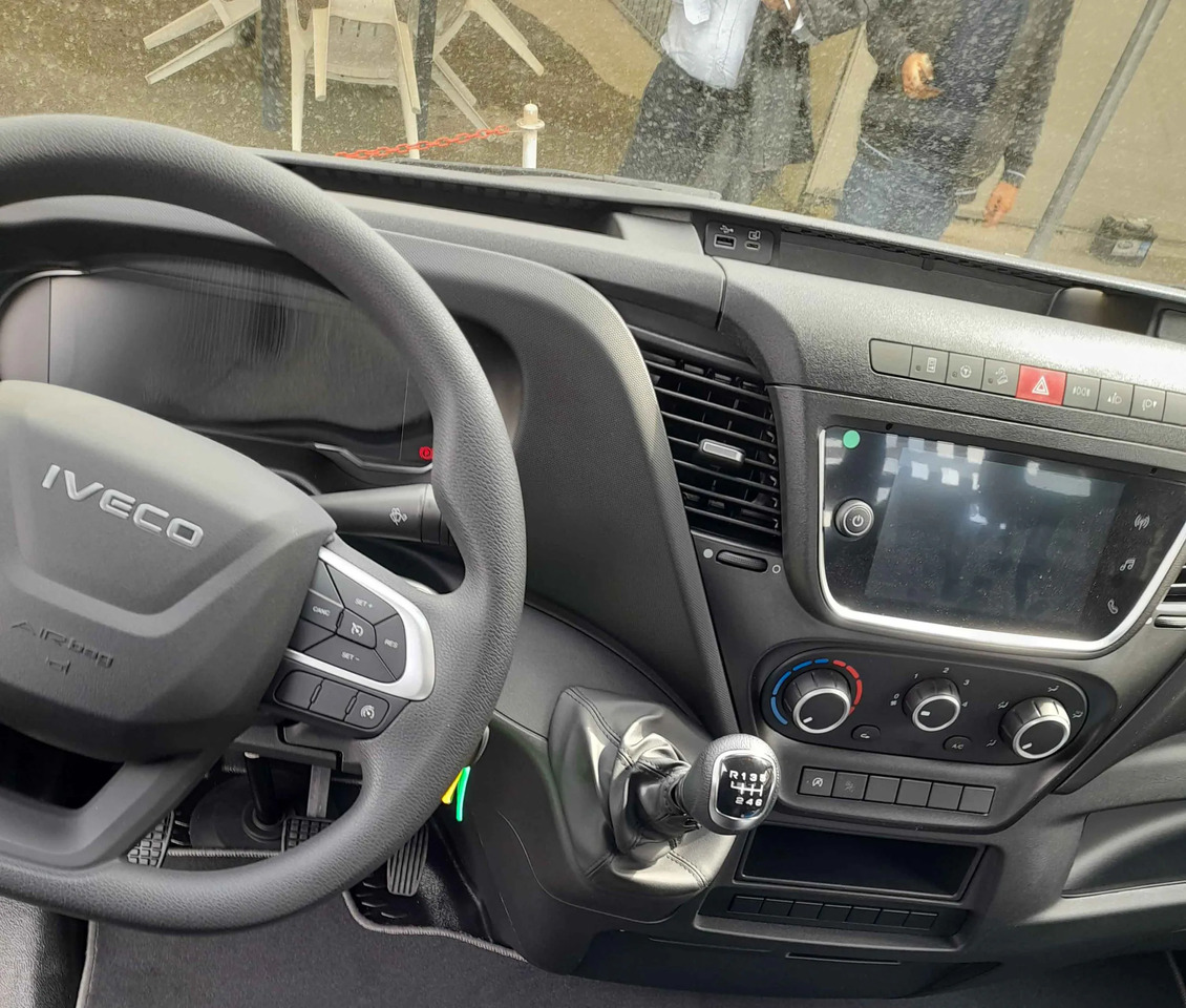 IVECO DAILY 35C12 2.3 RIBALTABILE 2025 NUOVO - Komercauto pašizgāzējs: foto 4 IVECO DAILY 35C12 2.3 RIBALTABILE 2025 NUOVO - Komercauto pašizgāzējs: foto 4