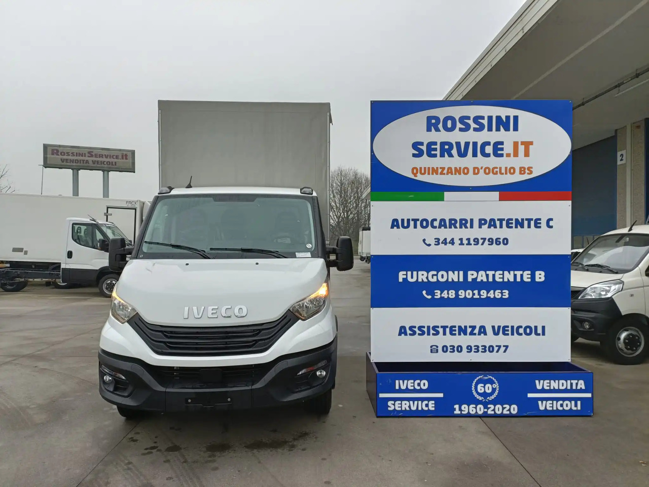 IVECO DAILY 35C16 3000 cc KM 0 - Furgons ar tentu: foto 2 IVECO DAILY 35C16 3000 cc KM 0 - Furgons ar tentu: foto 2