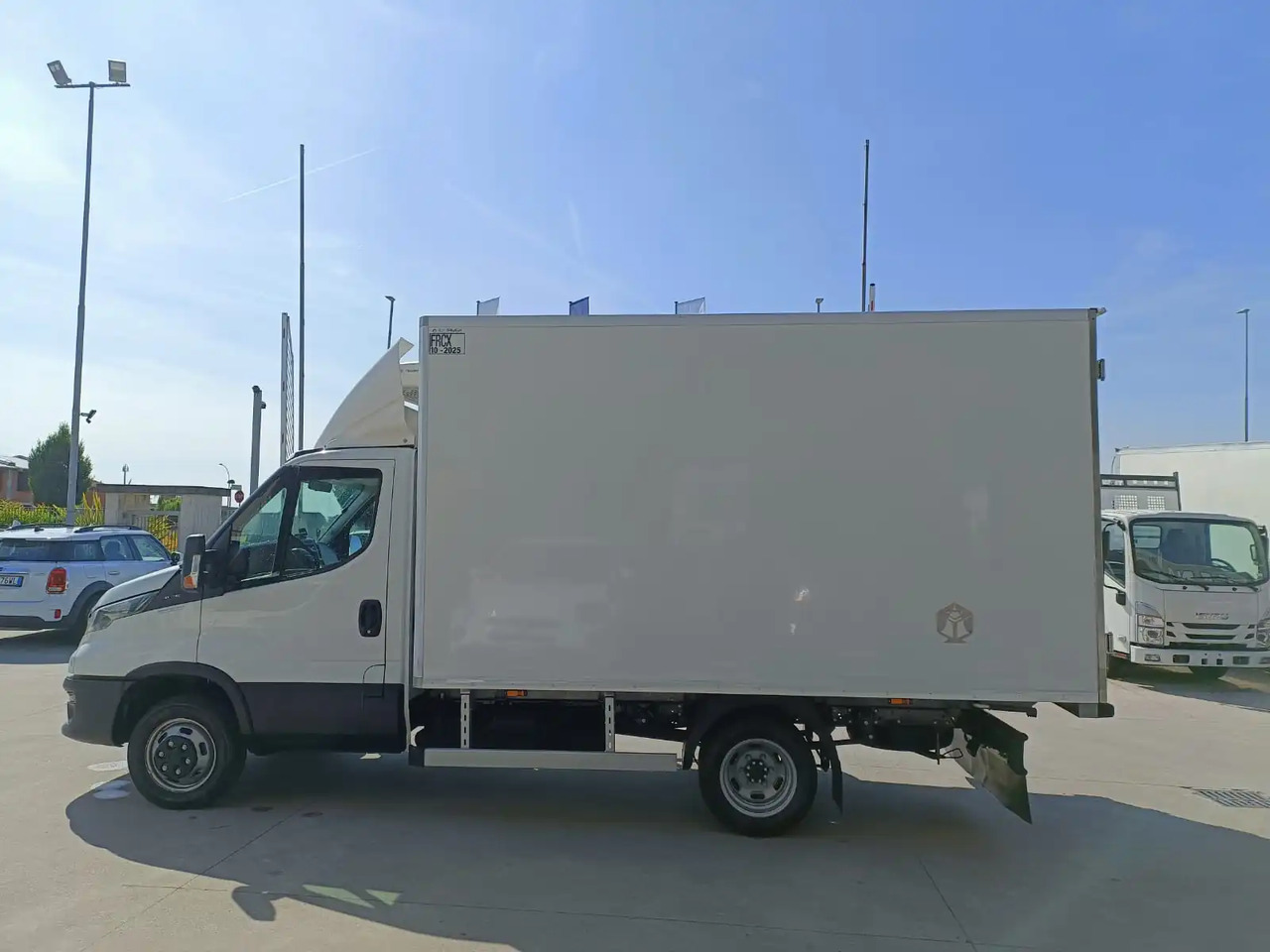 IVECO DAILY 35C18 FRCX 10/2025 - Komercauto refrižerators: foto 5 IVECO DAILY 35C18 FRCX 10/2025 - Komercauto refrižerators: foto 5