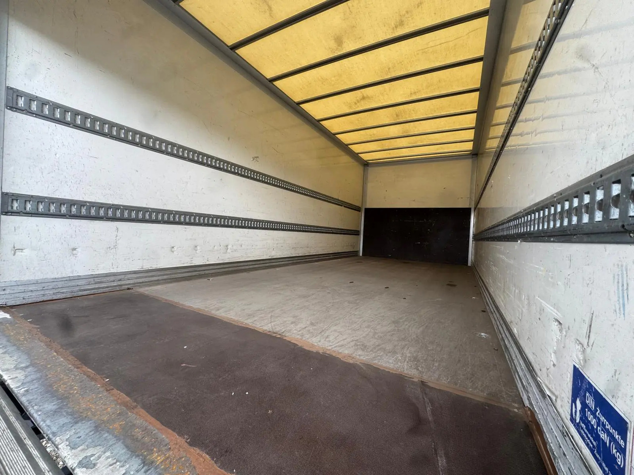 IVECO EUROCARGO 75E19P - Šasija kravas automašīna: foto 4 IVECO EUROCARGO 75E19P - Šasija kravas automašīna: foto 4