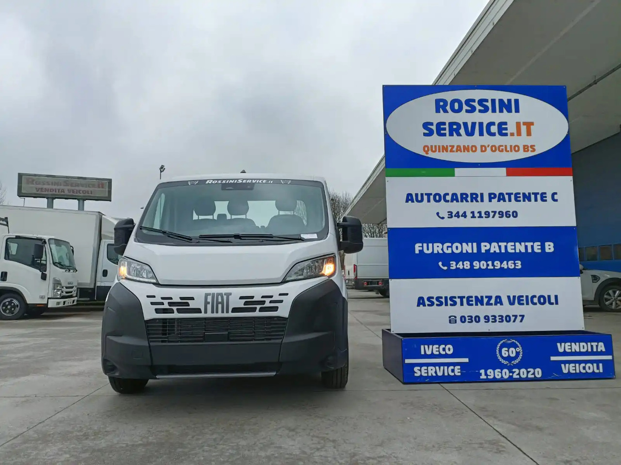 FIAT DUCATO MAXI L4H1 - Komercauto: foto 2 FIAT DUCATO MAXI L4H1 - Komercauto: foto 2