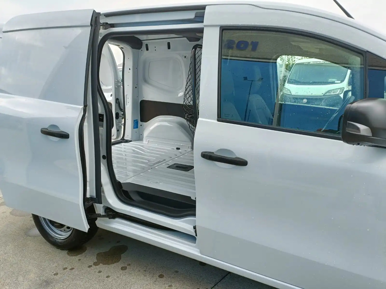 RENAULT KANGOO EV45 – 100% ELETTRICO - Kravas mikroautobuss, Elektriskais furgons: foto 2 RENAULT KANGOO EV45 – 100% ELETTRICO - Kravas mikroautobuss, Elektriskais furgons: foto 2