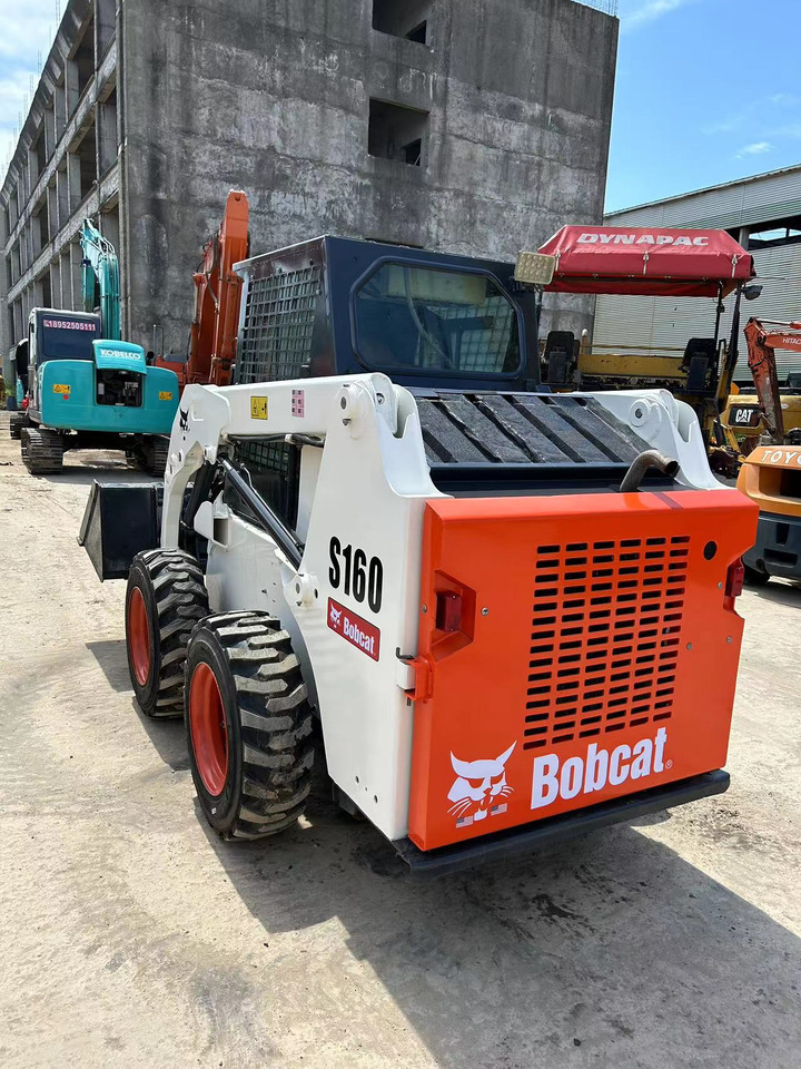 Bobcat S160 - Kompaktiekrāvējs: foto 3 Bobcat S160 - Kompaktiekrāvējs: foto 3
