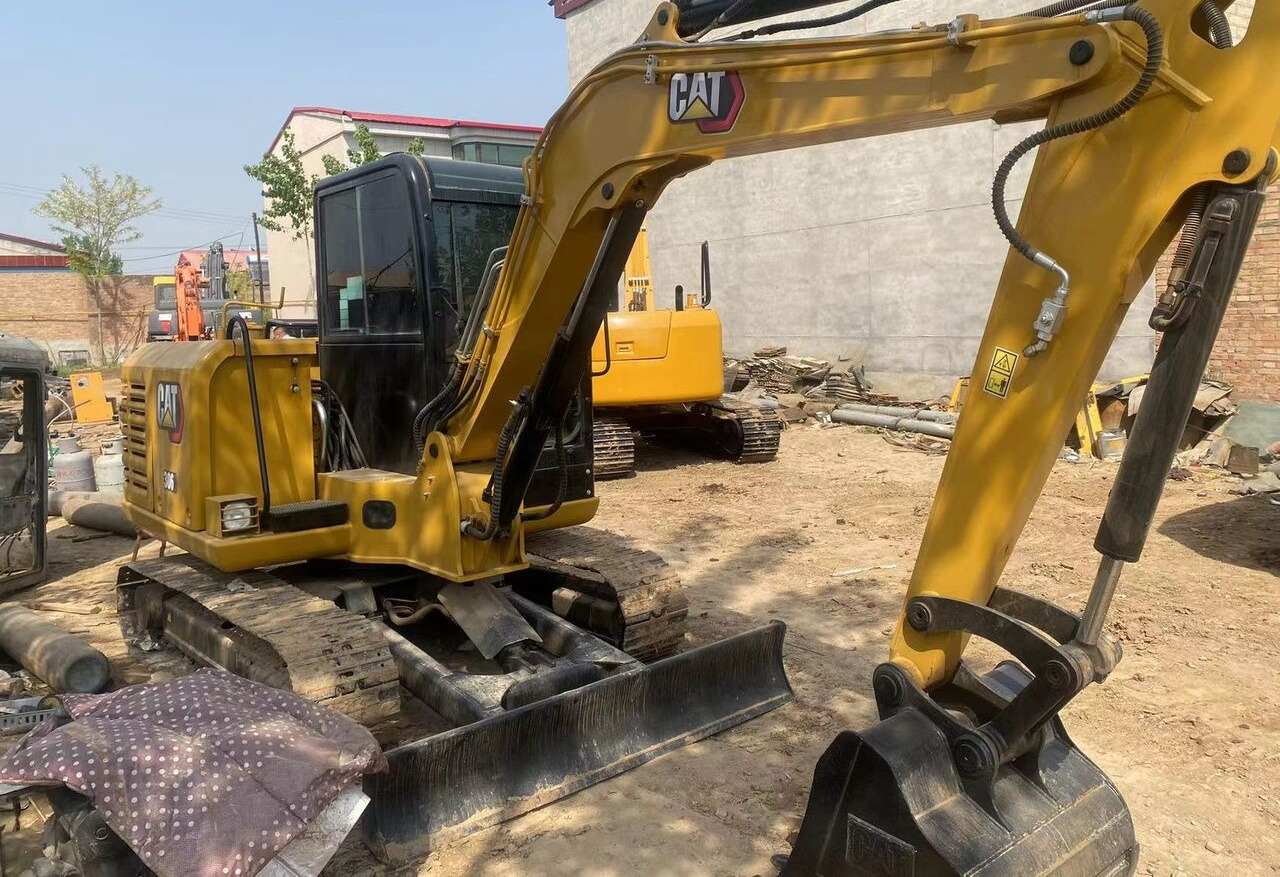 Caterpillar 306D - Mini-ekskavators: foto 1 Caterpillar 306D - Mini-ekskavators: foto 1