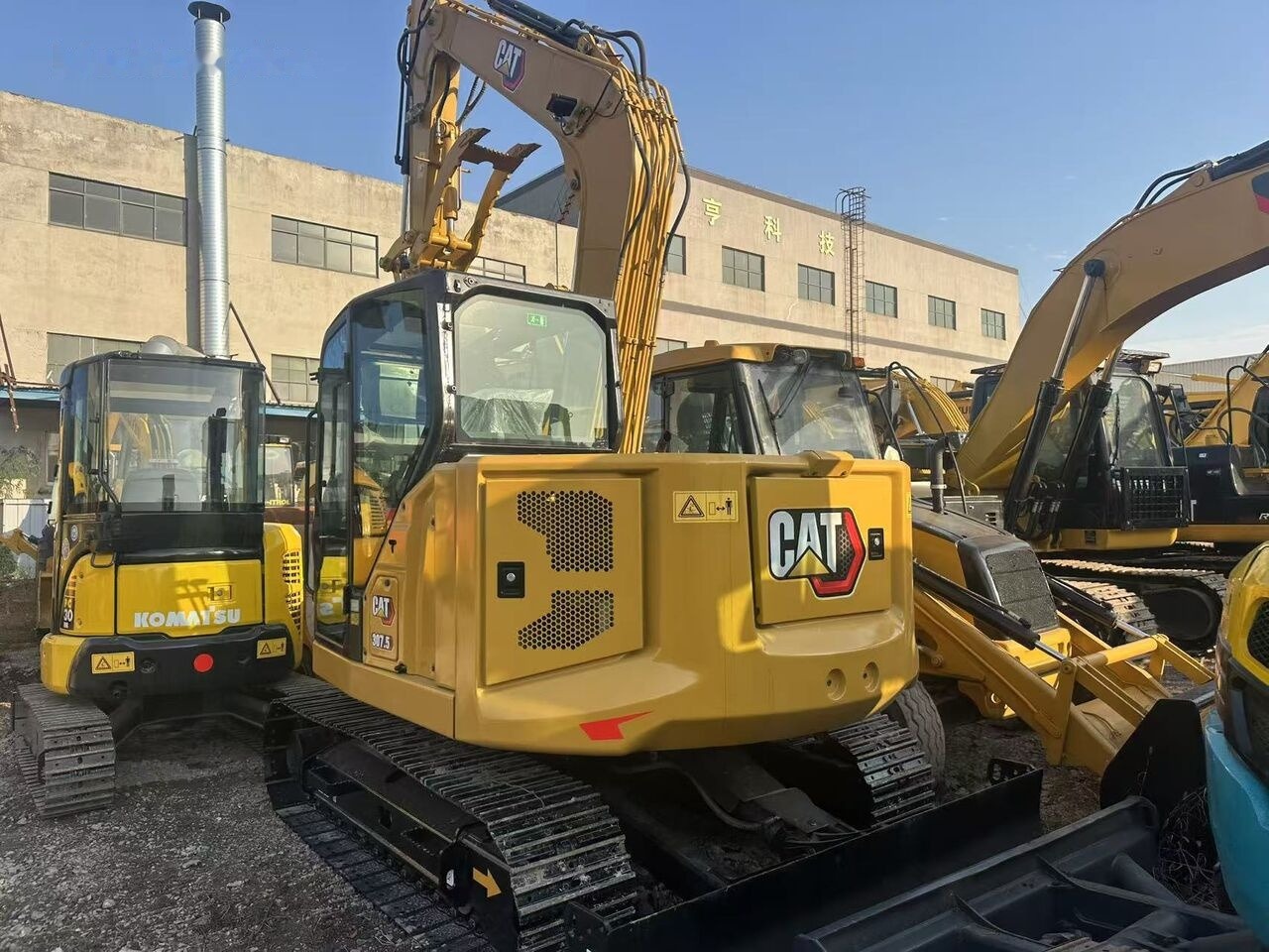 Caterpillar 307.5 - Kāpurķēžu ekskavators: foto 2 Caterpillar 307.5 - Kāpurķēžu ekskavators: foto 2