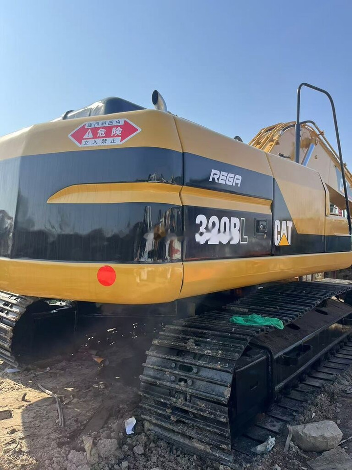 Caterpillar 320BL - Kāpurķēžu ekskavators: foto 3 Caterpillar 320BL - Kāpurķēžu ekskavators: foto 3