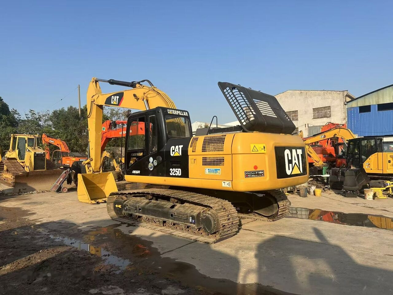 Caterpillar 325D - Kāpurķēžu ekskavators: foto 4 Caterpillar 325D - Kāpurķēžu ekskavators: foto 4
