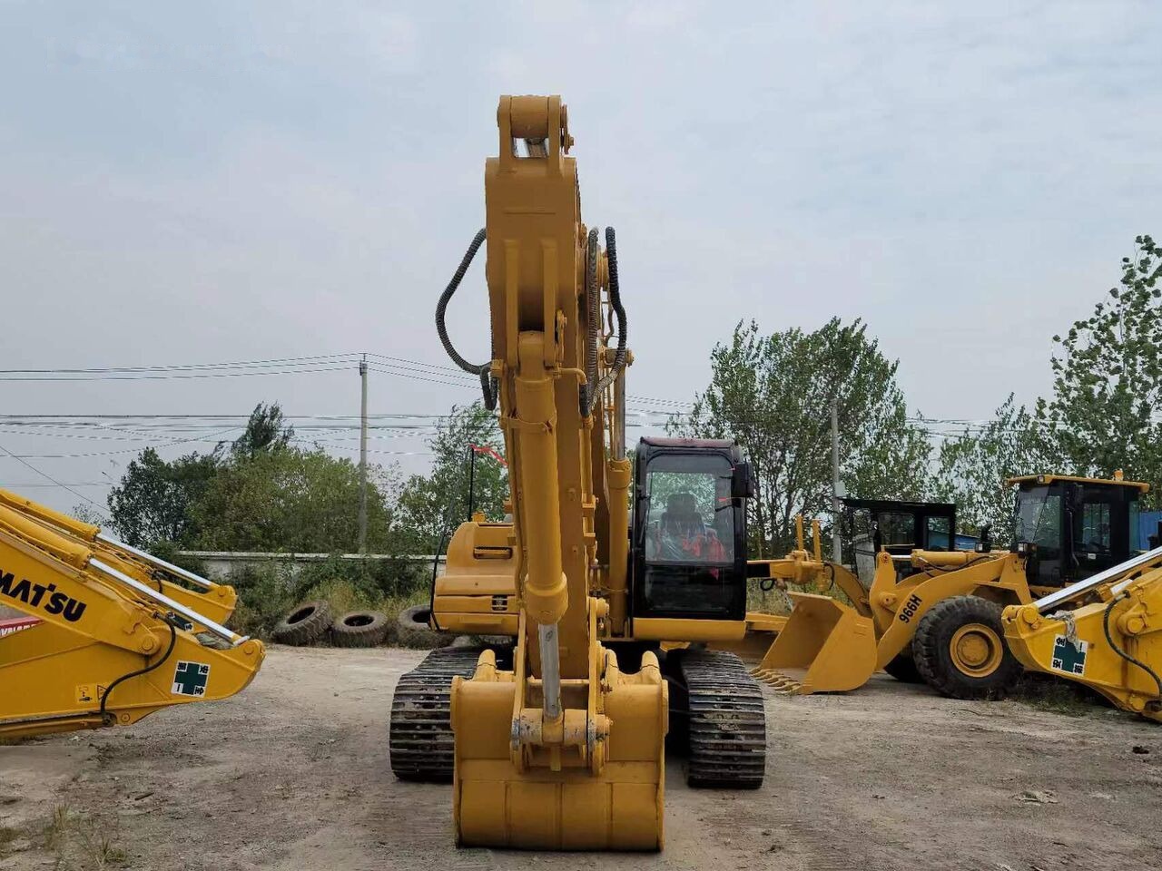 Kāpurķēžu ekskavators Caterpillar 325D: foto 7
