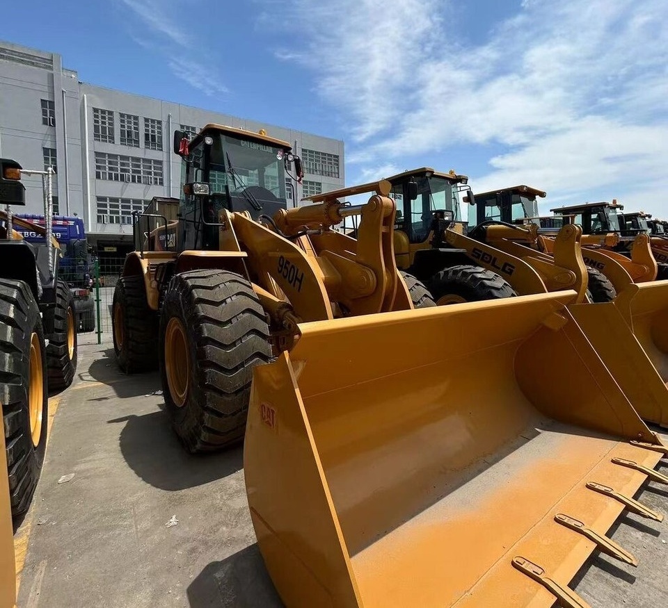 Caterpillar 950H - Riteņu iekrāvējs: foto 4 Caterpillar 950H - Riteņu iekrāvējs: foto 4