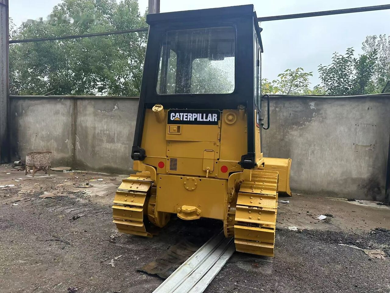 Caterpillar D4C - Buldozers: foto 4 Caterpillar D4C - Buldozers: foto 4