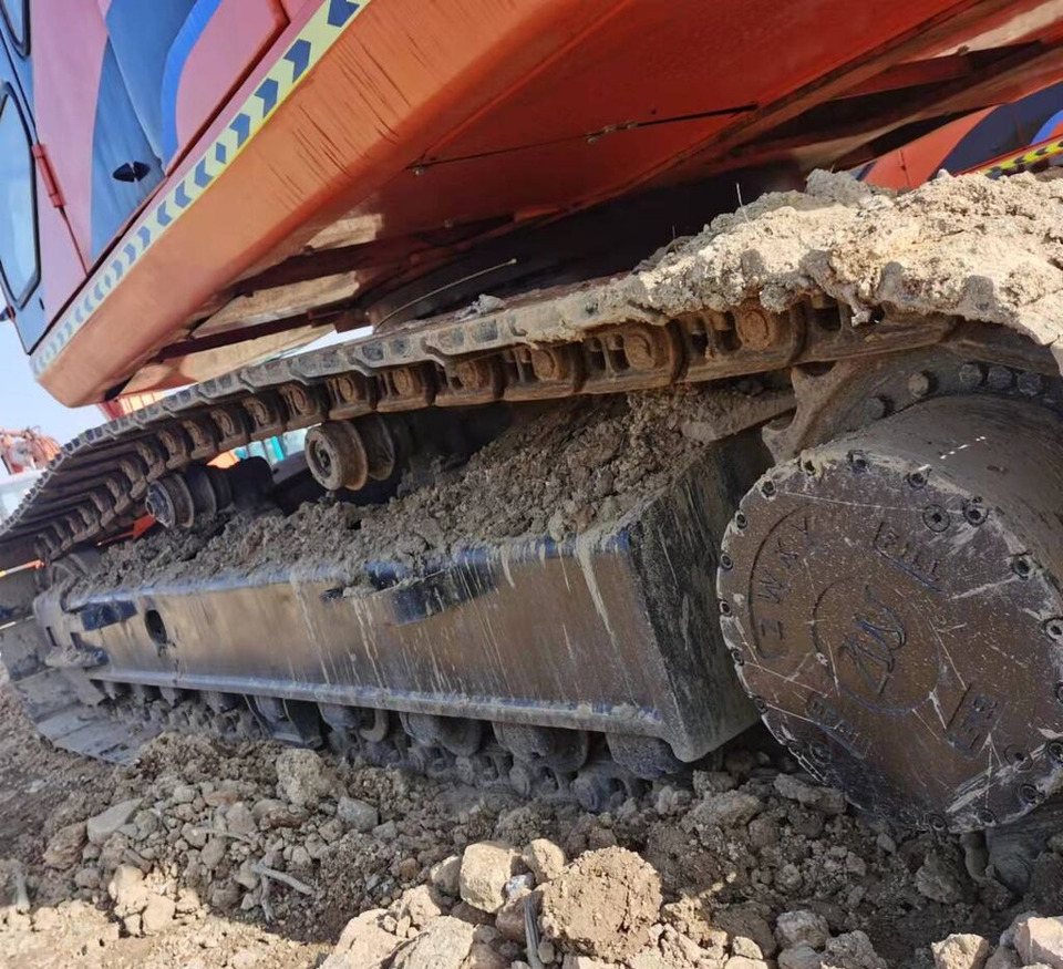 Doosan DH220LC-7 - Kāpurķēžu ekskavators: foto 3 Doosan DH220LC-7 - Kāpurķēžu ekskavators: foto 3