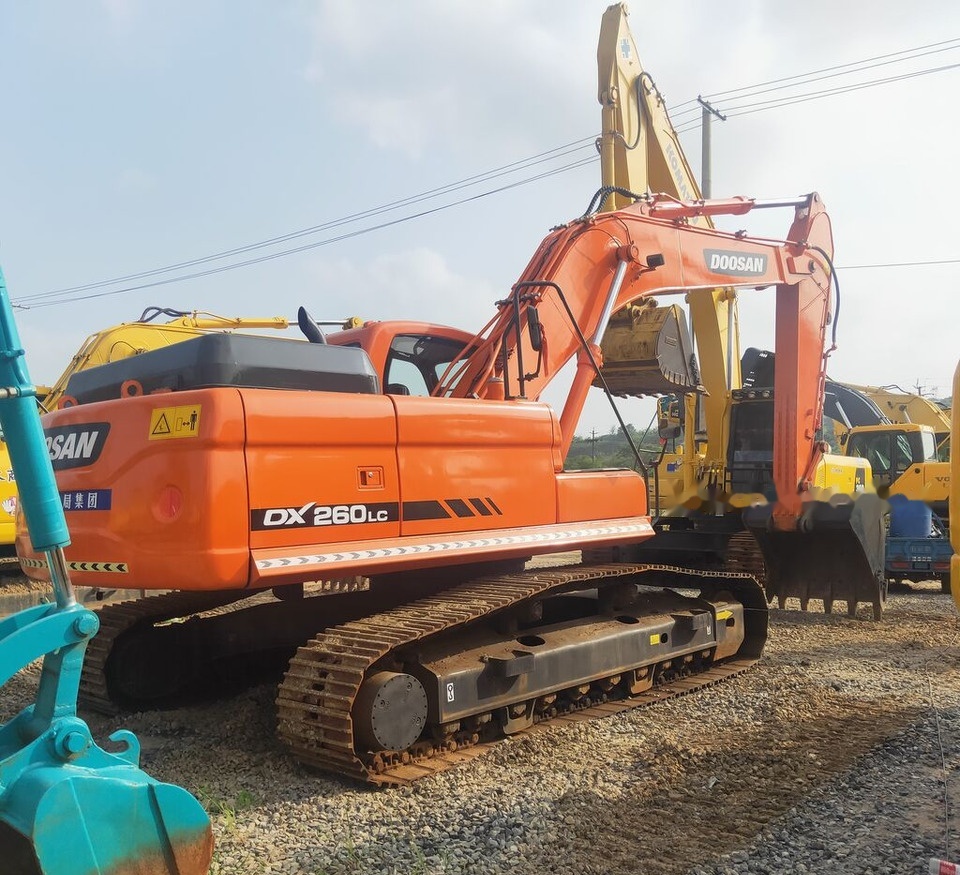 Doosan DX260LC līzingu Doosan DX260LC: foto 8