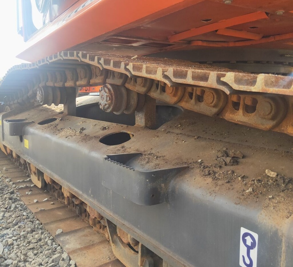 Doosan DX260LC - Kāpurķēžu ekskavators: foto 1 Doosan DX260LC - Kāpurķēžu ekskavators: foto 1