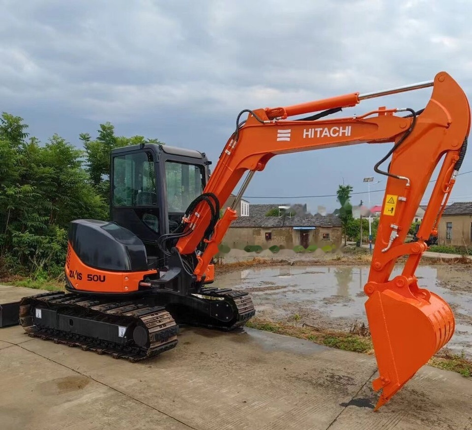 Hitachi ZX50U - Mini-ekskavators: foto 4 Hitachi ZX50U - Mini-ekskavators: foto 4