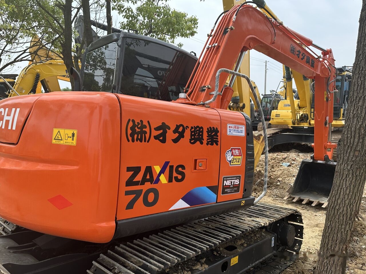 Hitachi ZX70 - Kāpurķēžu ekskavators: foto 5 Hitachi ZX70 - Kāpurķēžu ekskavators: foto 5
