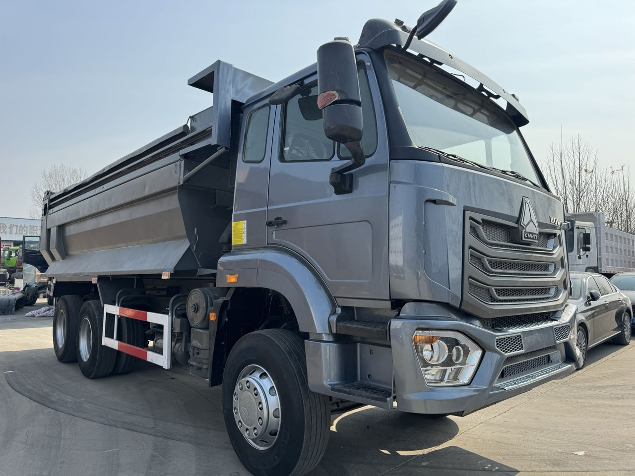 Howo HAOHAN DUMP TRUCK - Kravas automašīna pašizgāzējs: foto 2 Howo HAOHAN DUMP TRUCK - Kravas automašīna pašizgāzējs: foto 2