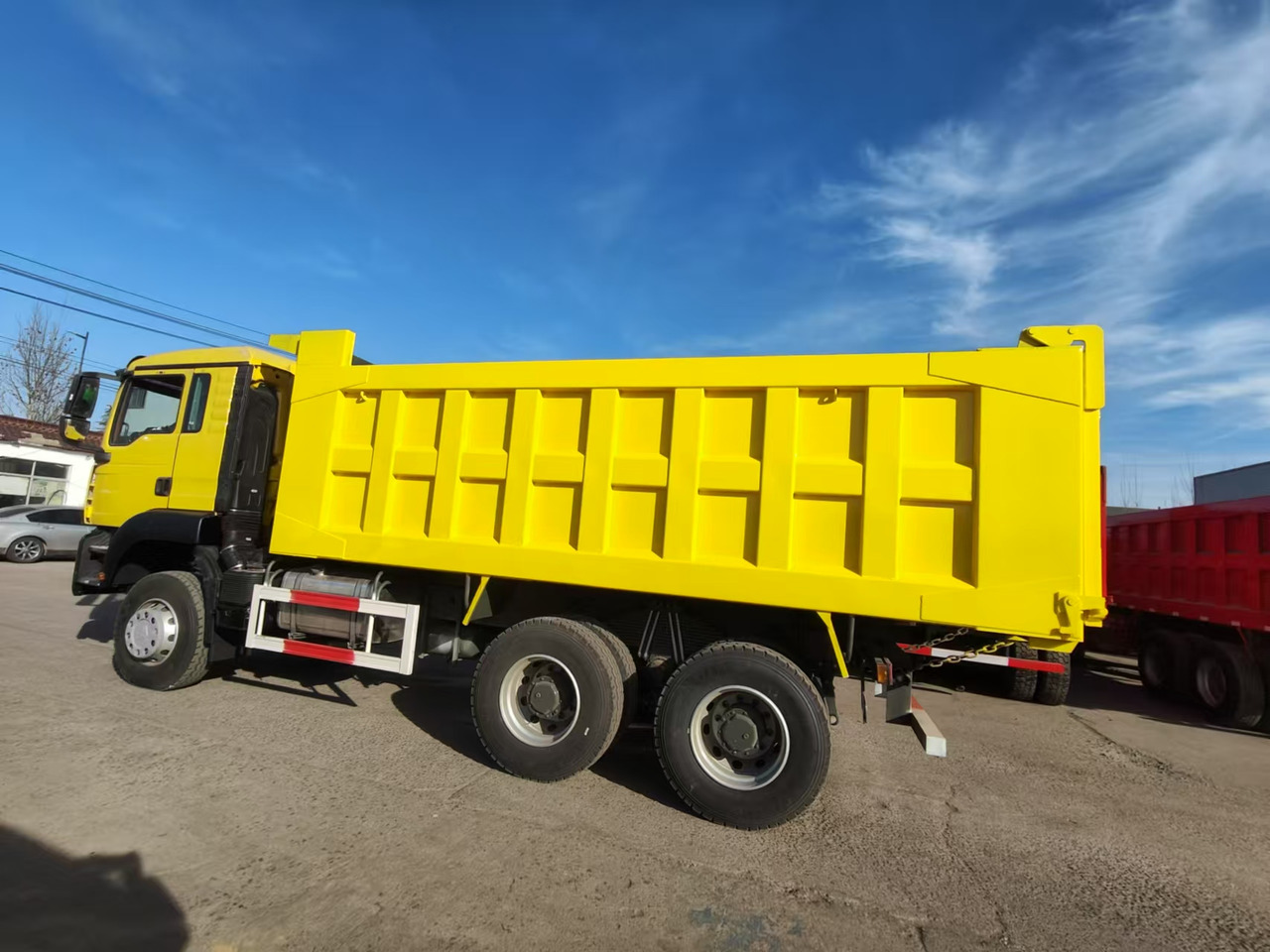 Howo HOWO TX 6X4 Dump Truck - Kravas automašīna pašizgāzējs: foto 4 Howo HOWO TX 6X4 Dump Truck - Kravas automašīna pašizgāzējs: foto 4