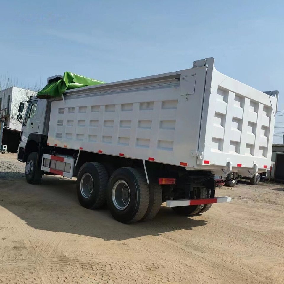 Howo - Kravas automašīna pašizgāzējs: foto 1 Howo - Kravas automašīna pašizgāzējs: foto 1