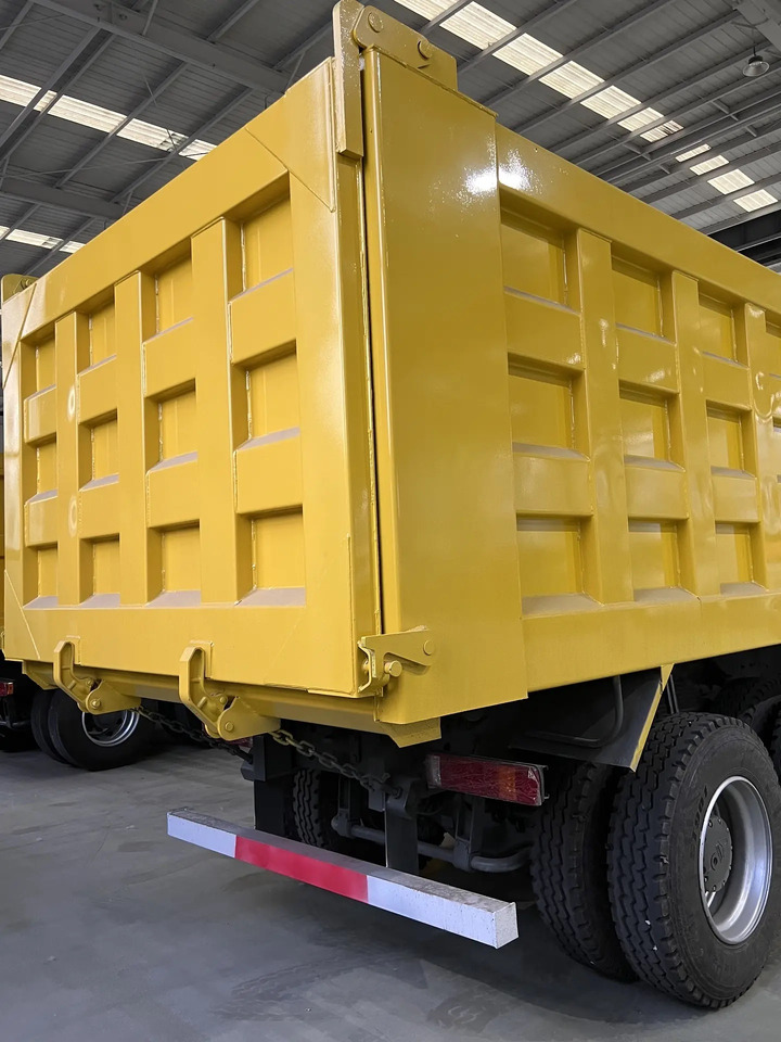 Howo TX 6X4 - Kravas automašīna pašizgāzējs: foto 5 Howo TX 6X4 - Kravas automašīna pašizgāzējs: foto 5