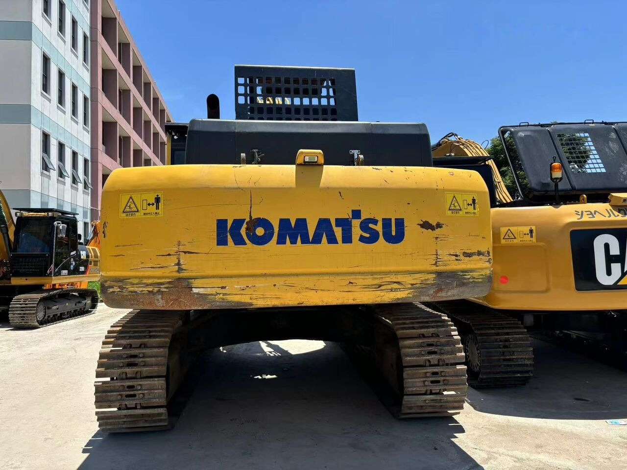 Komatsu PC400-8 - Kāpurķēžu ekskavators: foto 1 Komatsu PC400-8 - Kāpurķēžu ekskavators: foto 1