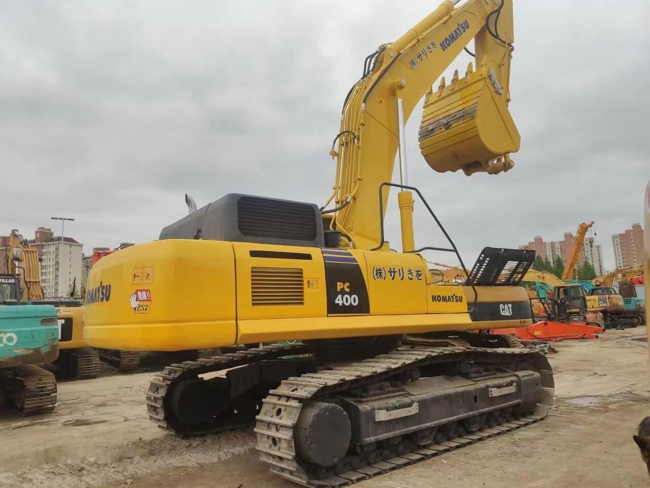 Komatsu PC400-8 - Kāpurķēžu ekskavators: foto 1 Komatsu PC400-8 - Kāpurķēžu ekskavators: foto 1