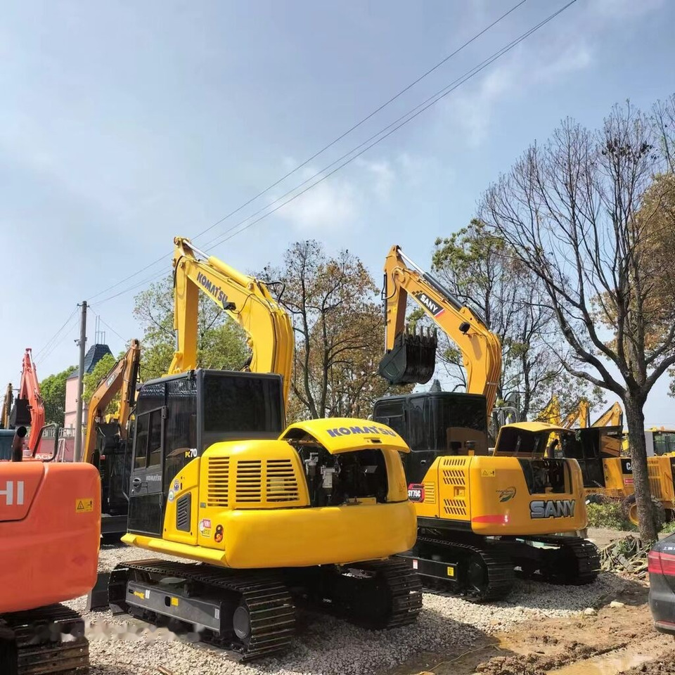 Komatsu PC70 - Kāpurķēžu ekskavators: foto 4 Komatsu PC70 - Kāpurķēžu ekskavators: foto 4