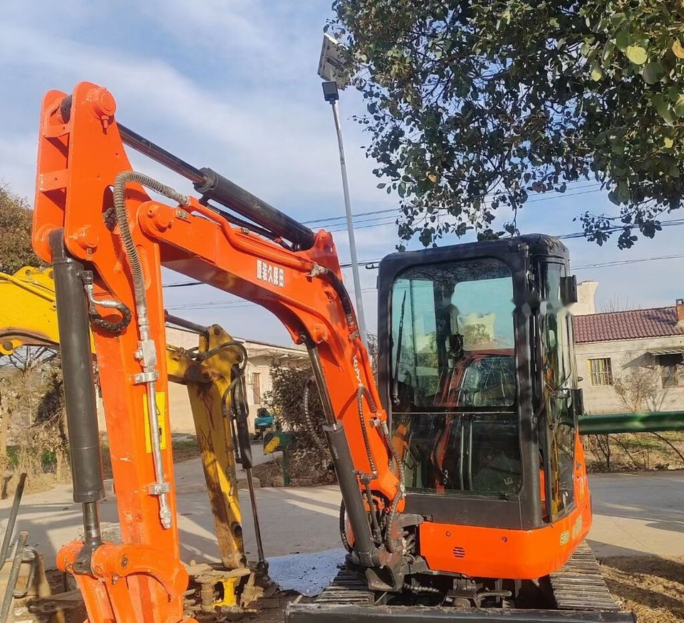 Kubota U30 - Mini-ekskavators: foto 3 Kubota U30 - Mini-ekskavators: foto 3