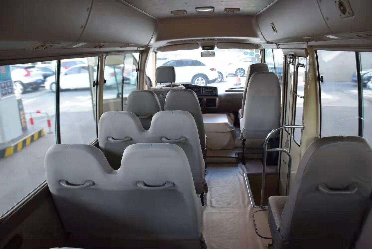 Toyota Coaster - Pilsētas autobuss: foto 5 Toyota Coaster - Pilsētas autobuss: foto 5