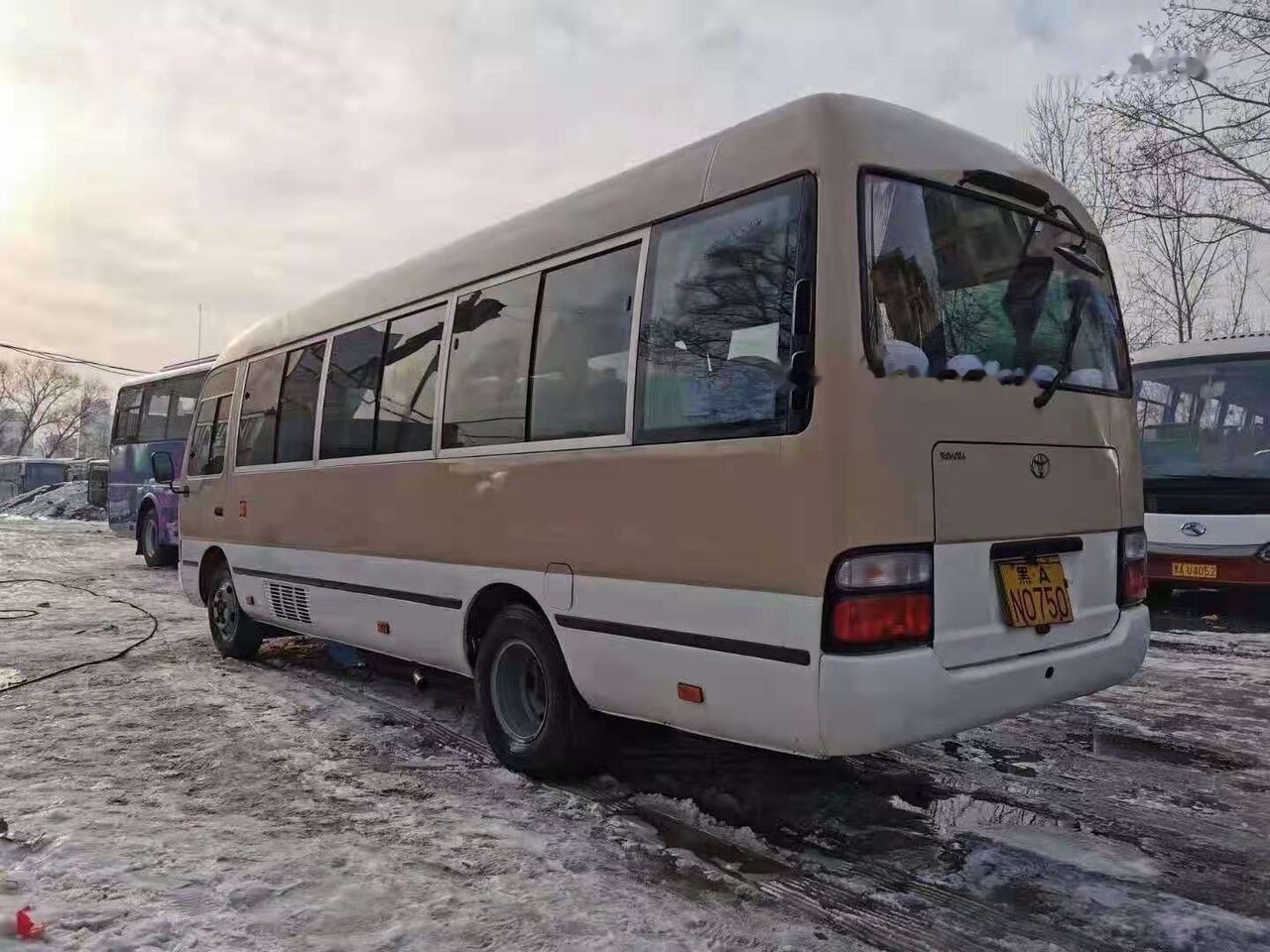 Toyota Coaster - Pilsētas autobuss: foto 5 Toyota Coaster - Pilsētas autobuss: foto 5