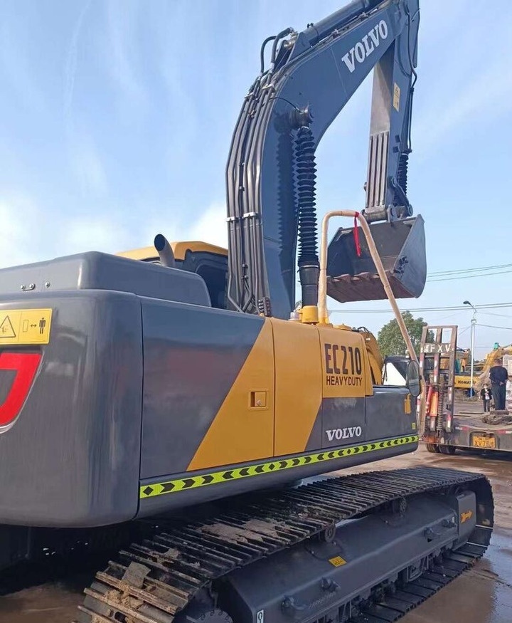 Volvo EC210 - Kāpurķēžu ekskavators: foto 4 Volvo EC210 - Kāpurķēžu ekskavators: foto 4