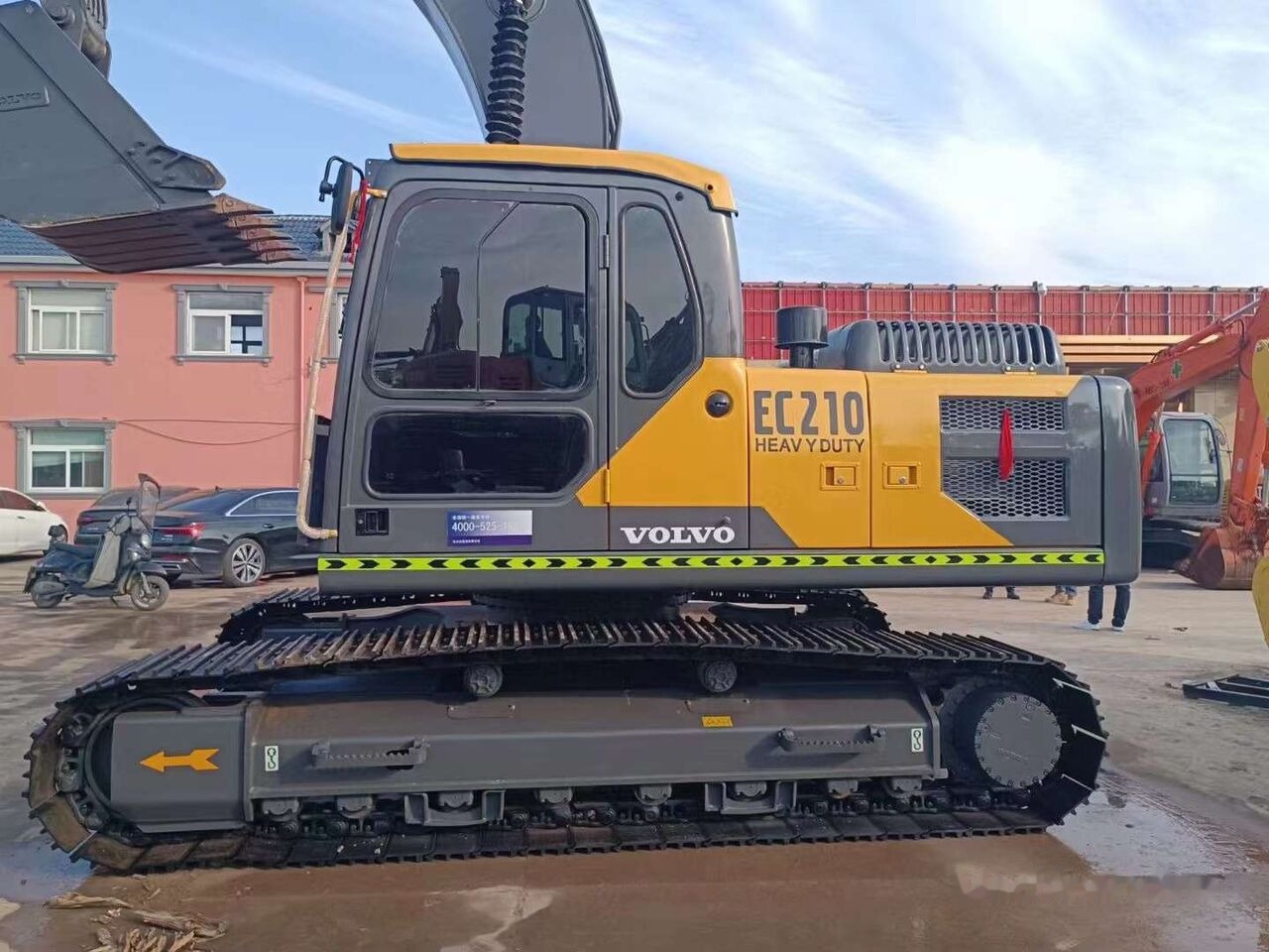 Volvo EC210 - Kāpurķēžu ekskavators: foto 5 Volvo EC210 - Kāpurķēžu ekskavators: foto 5