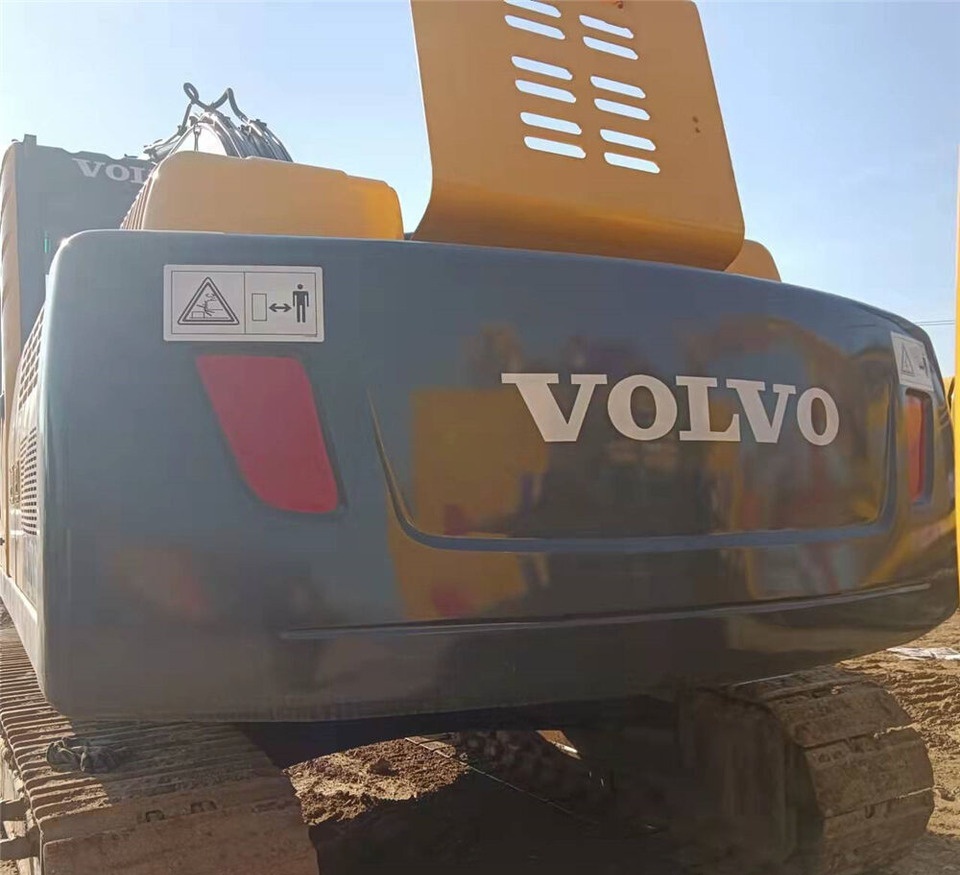 Volvo EC210B - Kāpurķēžu ekskavators: foto 3 Volvo EC210B - Kāpurķēžu ekskavators: foto 3