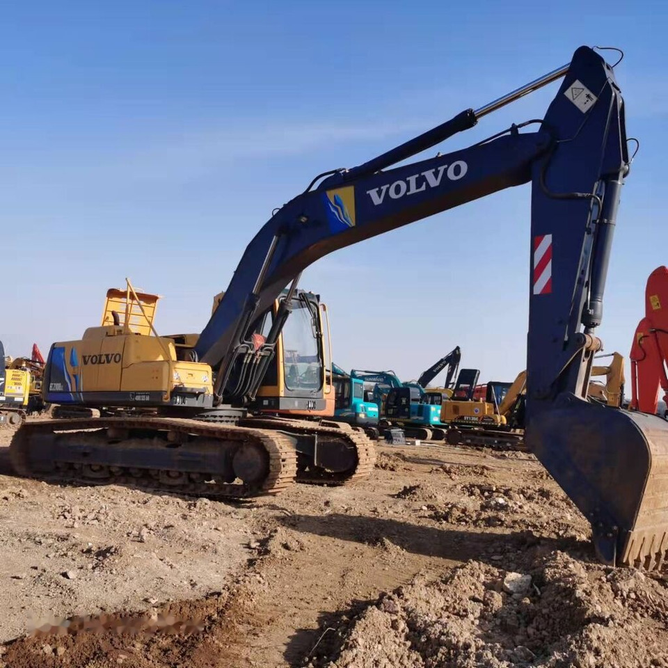 Volvo EC210BLC - Kāpurķēžu ekskavators: foto 5 Volvo EC210BLC - Kāpurķēžu ekskavators: foto 5