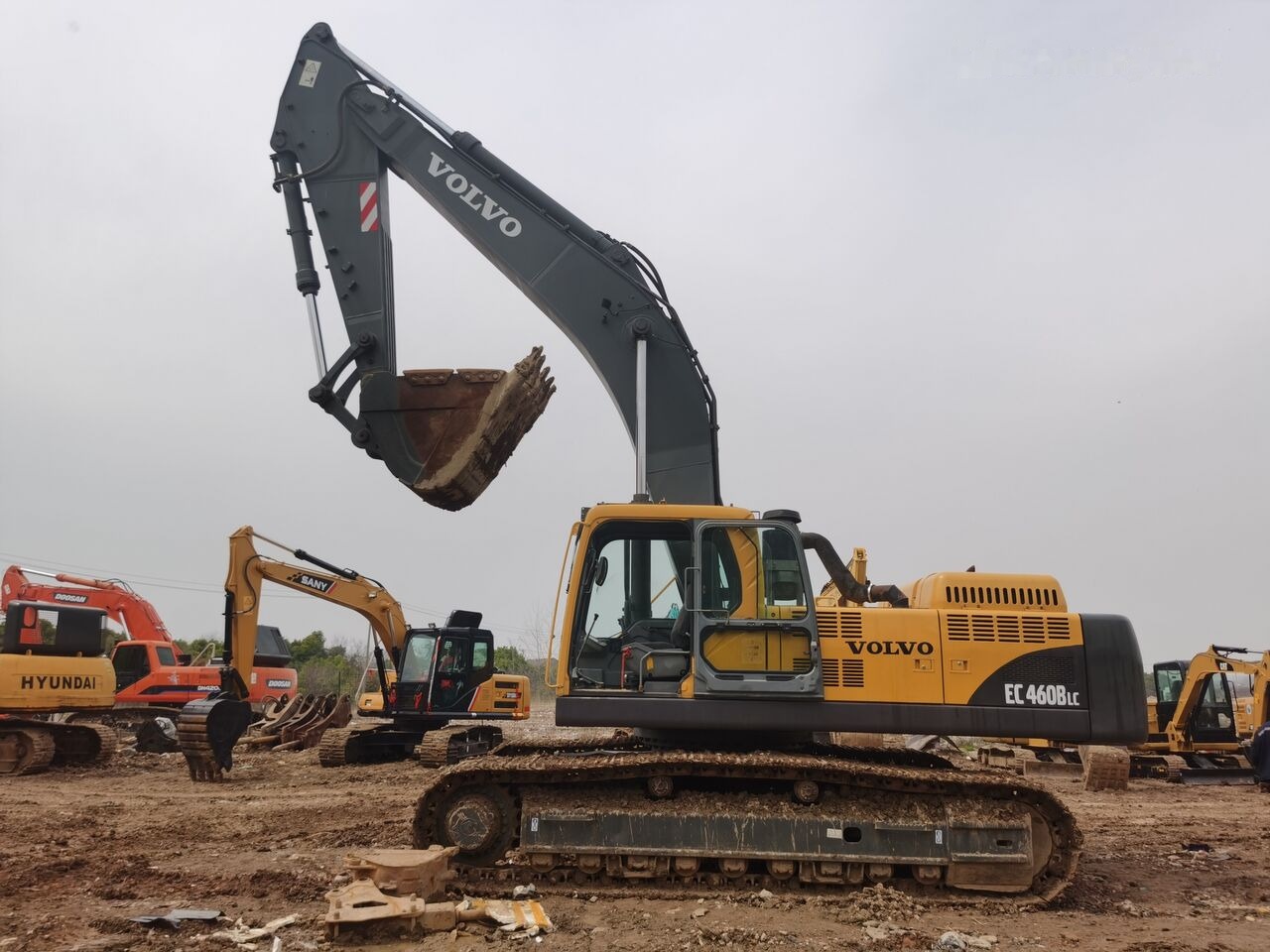 Volvo EC460BLC - Kāpurķēžu ekskavators: foto 4 Volvo EC460BLC - Kāpurķēžu ekskavators: foto 4