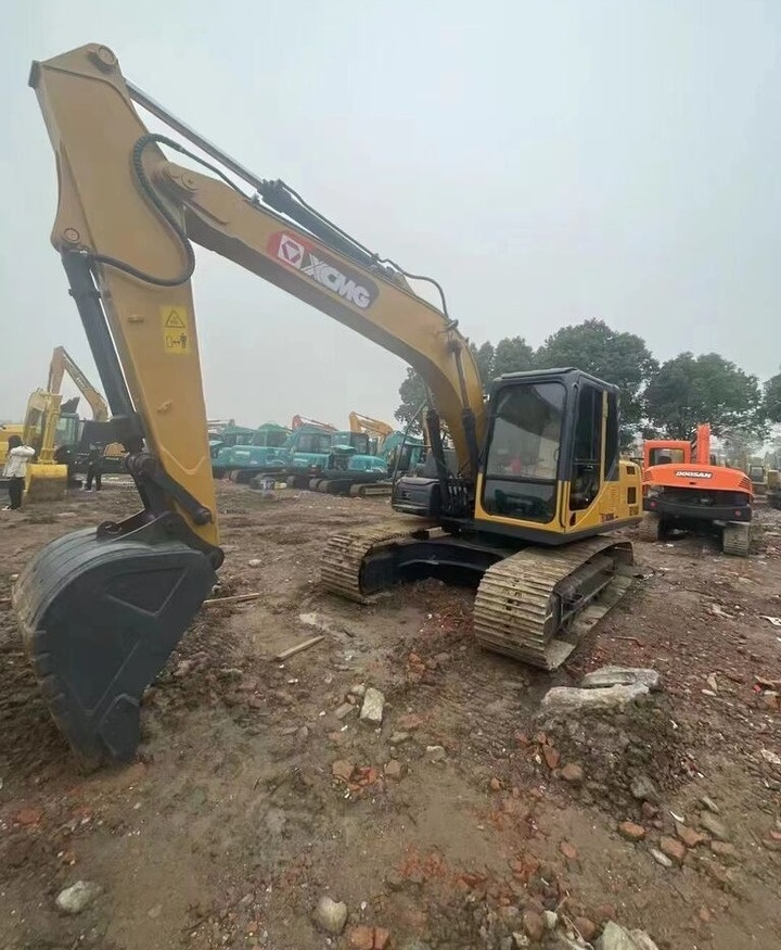 XCMG XE150D - Kāpurķēžu ekskavators: foto 5 XCMG XE150D - Kāpurķēžu ekskavators: foto 5