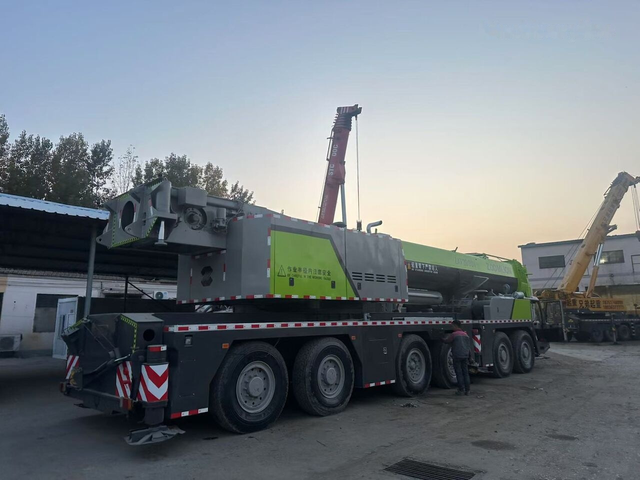 Zoomlion ZTC2000V - Autoceltnis: foto 1 Zoomlion ZTC2000V - Autoceltnis: foto 1