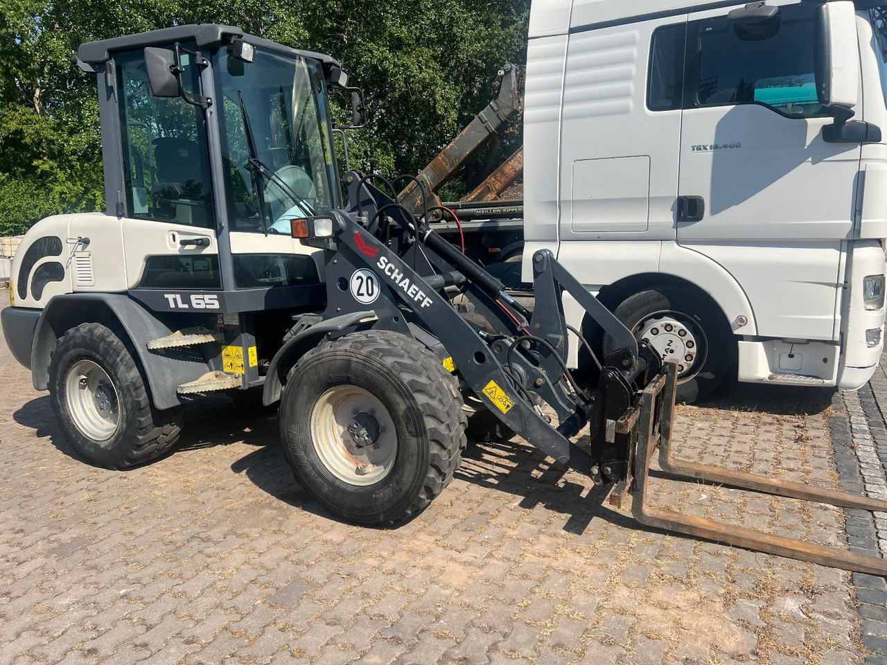 Terex TL 65 - Riteņu iekrāvējs: foto 1 Terex TL 65 - Riteņu iekrāvējs: foto 1
